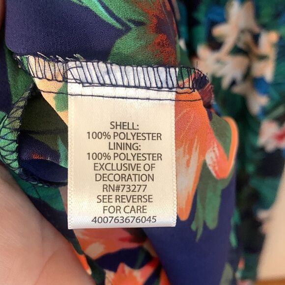 Candies NWT navy blue floral high low shorts romper Size XS - Picture 9 of 9